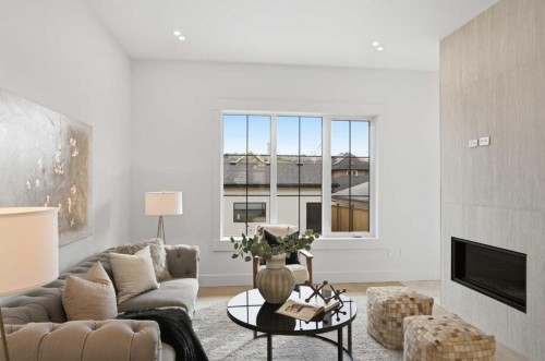 4537 21 Avenue Nw, Calgary, AB 