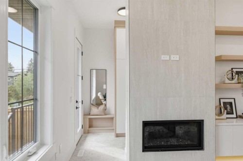 4537 21 Avenue Nw, Calgary, AB 