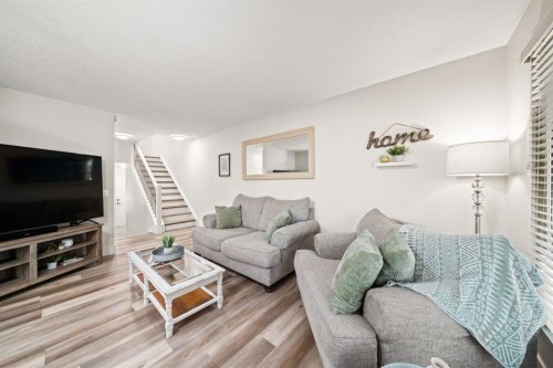 34-10001 Brookpark Boulevard Sw, Calgary, AB 
