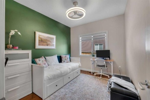308 Kinniburgh Link, Chestermere, AB 