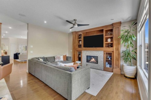 308 Kinniburgh Link, Chestermere, AB 