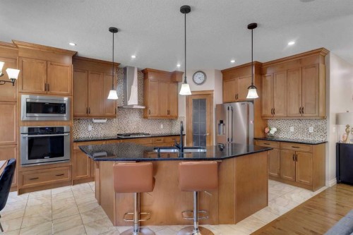 308 Kinniburgh Link, Chestermere, AB 