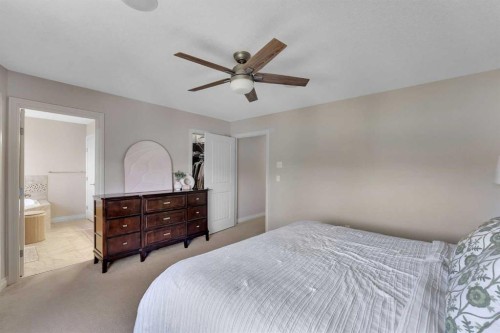308 Kinniburgh Link, Chestermere, AB 