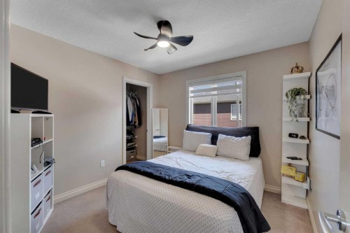 308 Kinniburgh Link, Chestermere, AB 