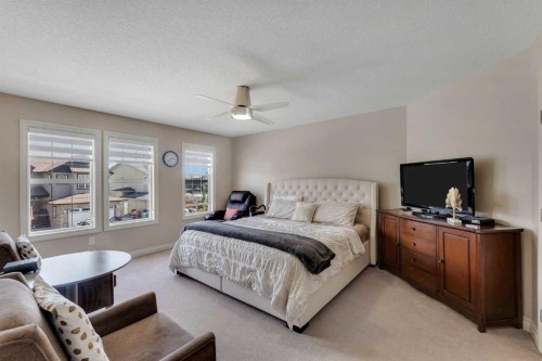 308 Kinniburgh Link, Chestermere, AB 