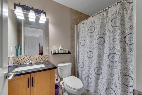308 Kinniburgh Link, Chestermere, AB 