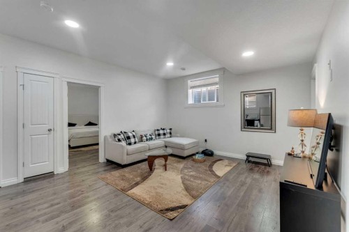 308 Kinniburgh Link, Chestermere, AB 