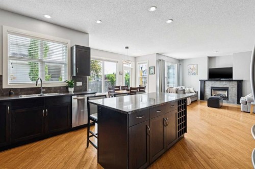 572 West Creek Point, Chestermere, AB 