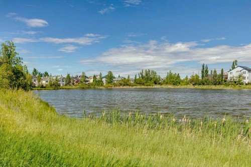 572 West Creek Point, Chestermere, AB 