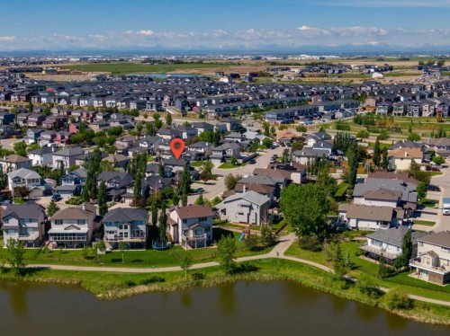 572 West Creek Point, Chestermere, AB 