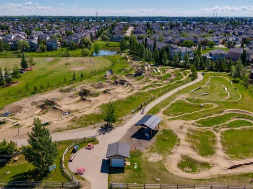 572 West Creek Point, Chestermere, AB 