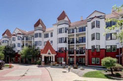 220-70 Royal Oak Plaza NW Calgary, AB T3G 0C1