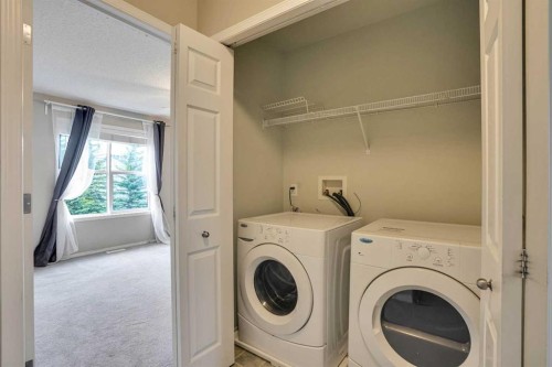 120 Country Village Cape Ne, Calgary, AB 