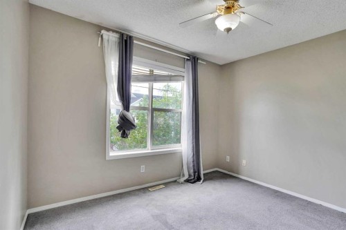 120 Country Village Cape Ne, Calgary, AB 