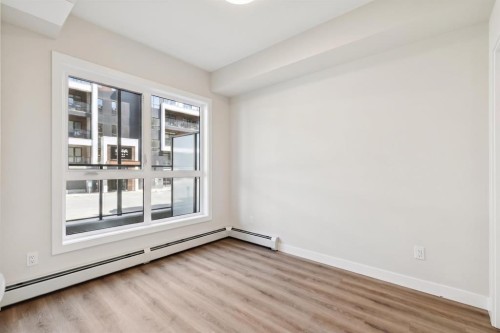 6103-1802 Mahogany Boulevard Se, Calgary, AB - Indoor Photo Showing Other Room