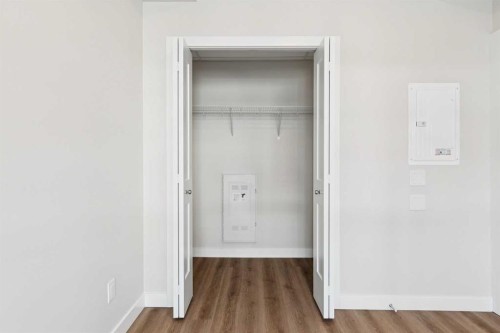 6103-1802 Mahogany Boulevard Se, Calgary, AB - Indoor Photo Showing Other Room