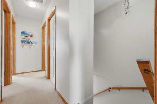 219 Coral Springs Circle, Calgary, AB 
