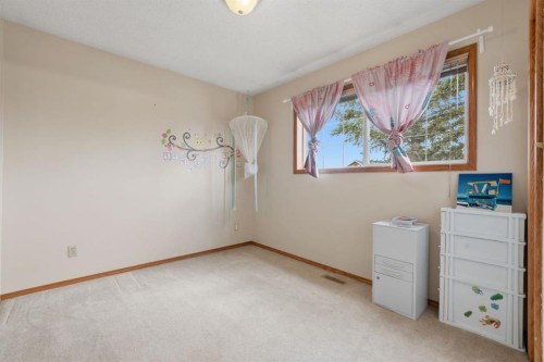 219 Coral Springs Circle, Calgary, AB 