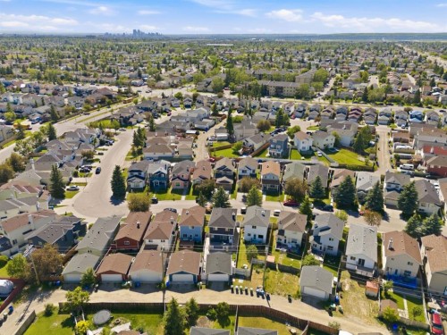 219 Coral Springs Circle, Calgary, AB 