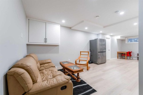 139 Edgehill Place Nw, Calgary, AB 