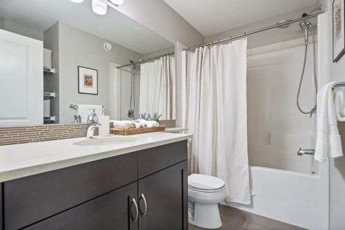 782 Walden Drive Se, Calgary, AB 