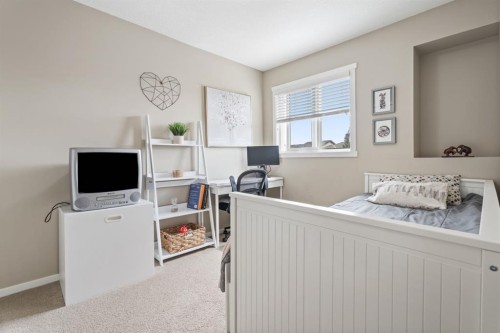 782 Walden Drive Se, Calgary, AB 