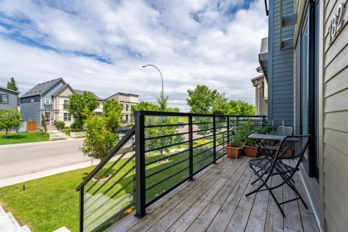 782 Walden Drive Se, Calgary, AB 