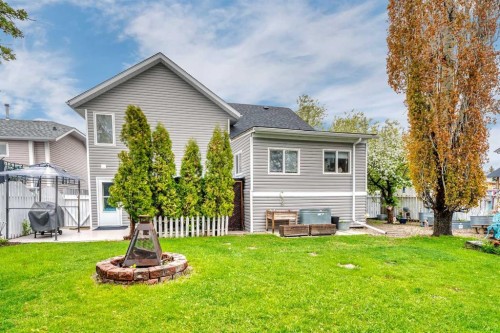 6 Greenview Crescent, Strathmore, AB 
