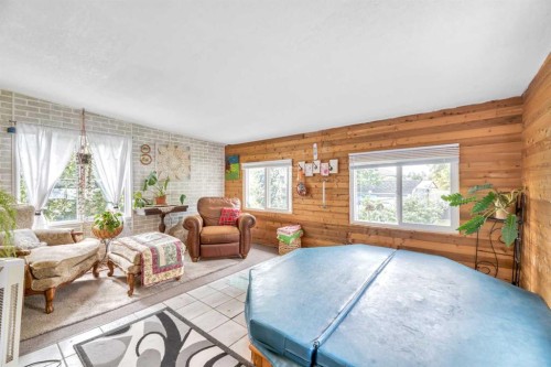 6 Greenview Crescent, Strathmore, AB 
