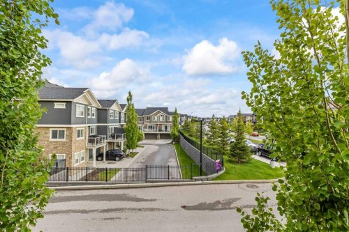 1667 Symons Valley Parkway Nw, Calgary, AB 