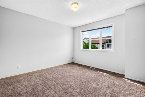 179 Copperstone Cove Se, Calgary, AB 
