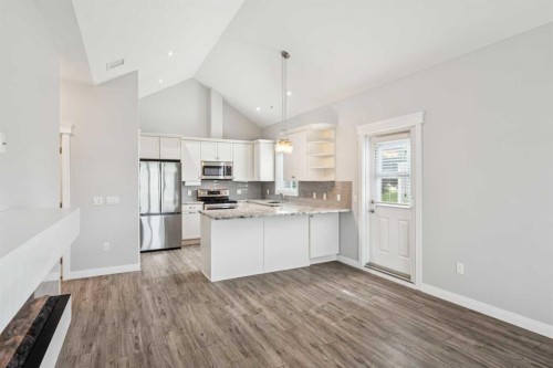 2-20 River Heights View, Cochrane, AB 