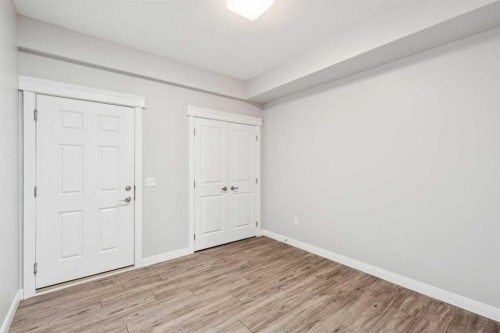 2-20 River Heights View, Cochrane, AB 