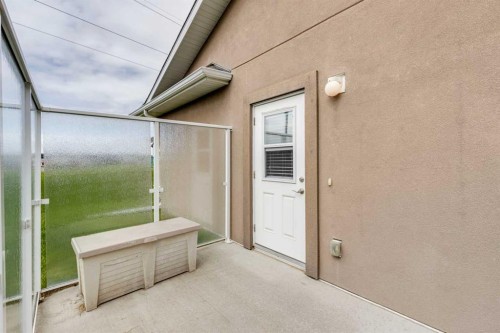 2-20 River Heights View, Cochrane, AB 