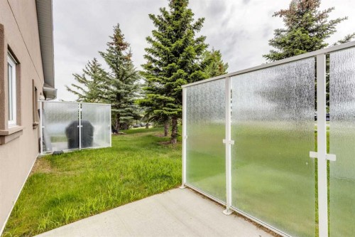 2-20 River Heights View, Cochrane, AB 