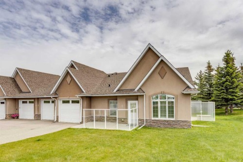 2-20 River Heights View, Cochrane, AB 