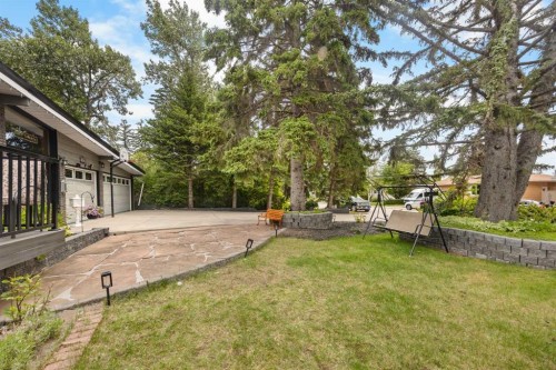 1408 104 Avenue Sw, Calgary, AB 