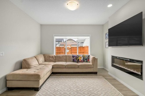 53 Masters Street Se, Calgary, AB 