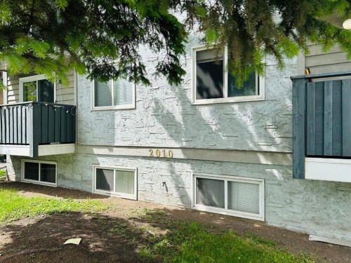 201-2010 11 Avenue Sw, Calgary, AB - Outdoor With Exterior