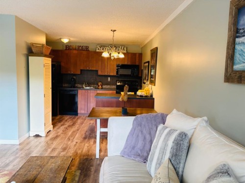 201-2010 11 Avenue Sw, Calgary, AB - Indoor