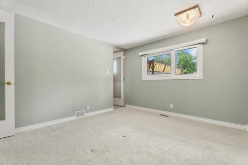 2843 Cedar Ridge Drive Sw, Calgary, AB 
