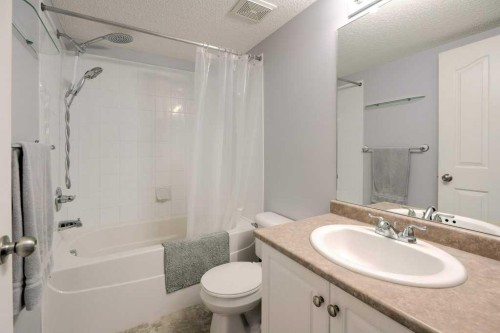 207-3000 Citadel Meadow Point Nw, Calgary, AB 
