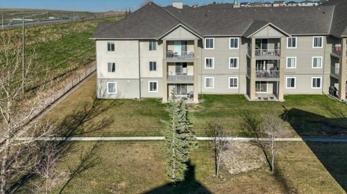 207-3000 Citadel Meadow Point Nw, Calgary, AB 