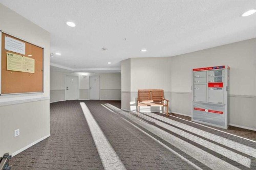 207-3000 Citadel Meadow Point Nw, Calgary, AB 