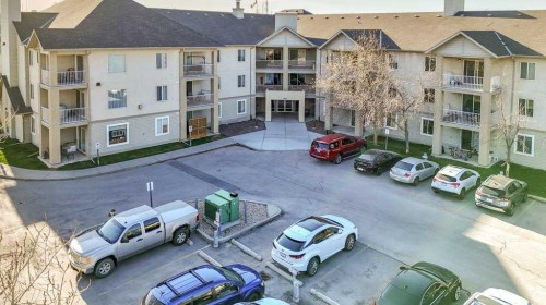 207-3000 Citadel Meadow Point Nw, Calgary, AB 