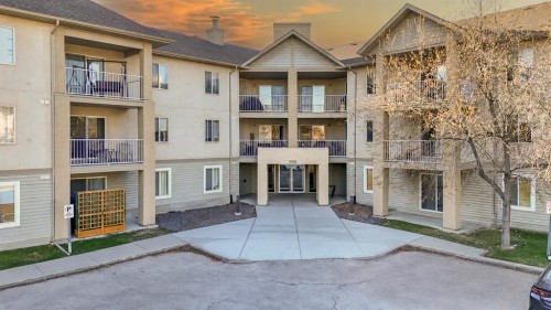 207-3000 Citadel Meadow Point Nw, Calgary, AB 