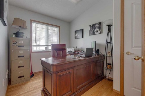 29104 Highway 27, Rural Mountain View County, AB - Indoor Photo Showing Office