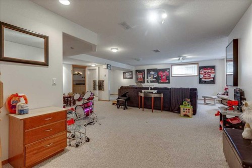 29104 Highway 27, Rural Mountain View County, AB - Indoor