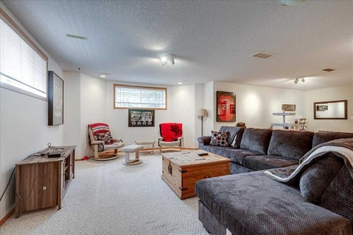 29104 Highway 27, Rural Mountain View County, AB - Indoor