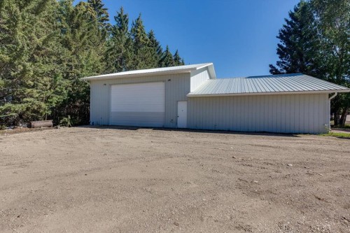 29104 Highway 27, Rural Mountain View County, AB - Outdoor